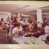 ...oltre al vecchio laboratorio dove si lavoravano i capi